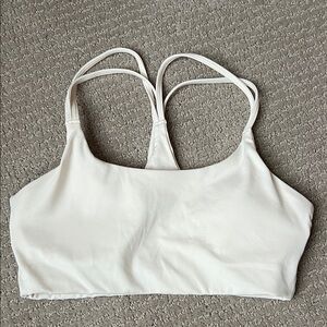 Fabletics Women's Cream Sports Bra